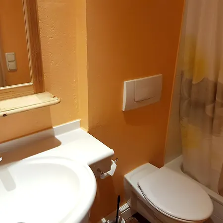 Blaues Strandhaus Hinter Der Düne - Erste Reihe - Ückeritz