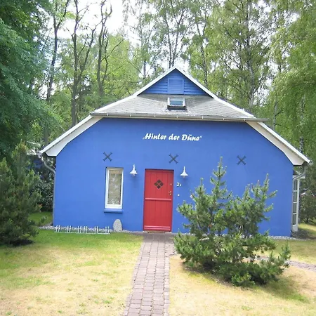 Blaues Strandhaus Hinter Der Duene - Erste Reihe - Uckeritz