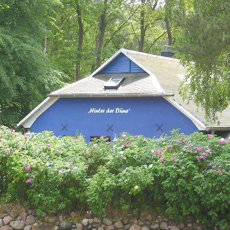 Blaues Strandhaus Hinter Der Duene - Erste Reihe - Uckeritz