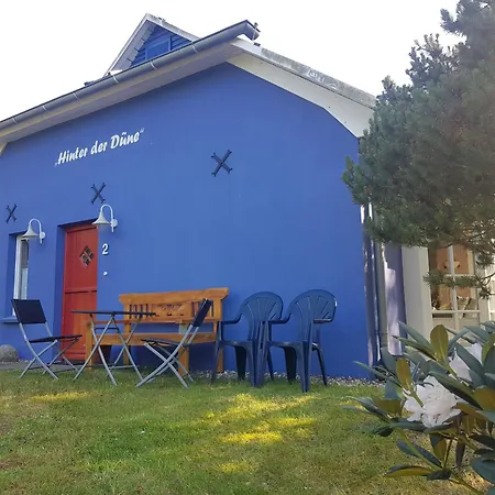 Blaues Strandhaus Hinter Der Düne - Erste Reihe - Ückeritz